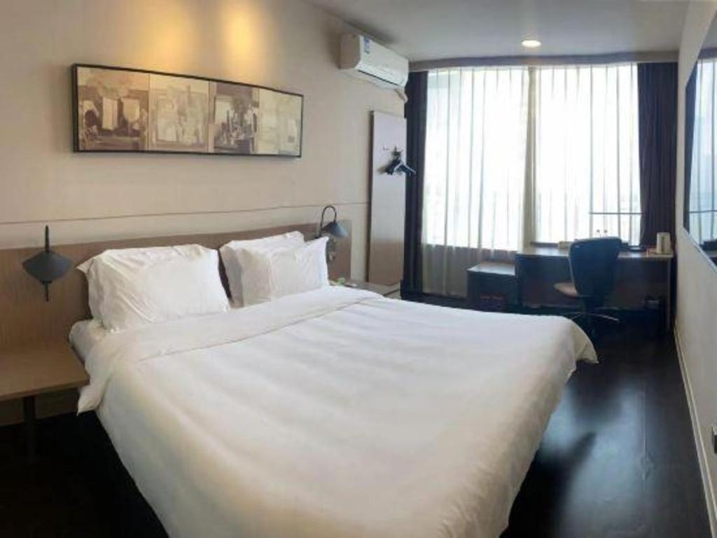 Hotel Jinjiang Select Fengxian Baolong Square North Yunhe Road
